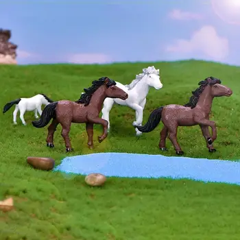 Реалистична имитация на скъпа кон с ръцете си, е детска играчка, декор за вашия работен плот, статуетка пони, микро-пейзаж, фигурка на коня.