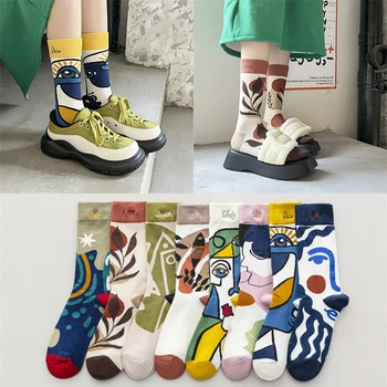 Литературни Есенно-зимни Ретро-женски Нови Художествени чорапи Harajuku Ins с жаккардовой рисувани с маслени бои, Забавни Щастливи Чорапи
