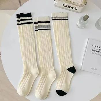 Серия минималистичных класически универсални черно-бели чорапи до прасците Сладко JK Harajuku Lolita За момичета с чорапи до коляното